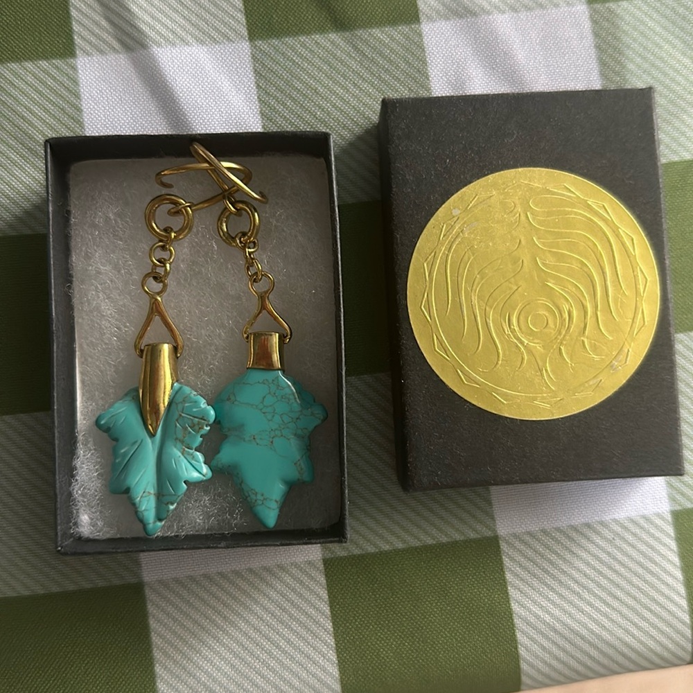 Diablo Organics NWT real Turquoise Maple Leaves